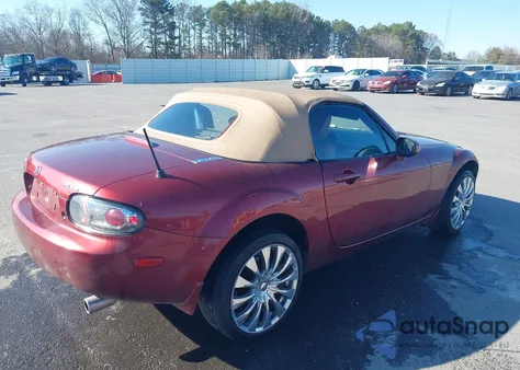 2006 Mazda Mx-5 Grand Touring из США, поврежденный, VIN JM1NC25F060110397
